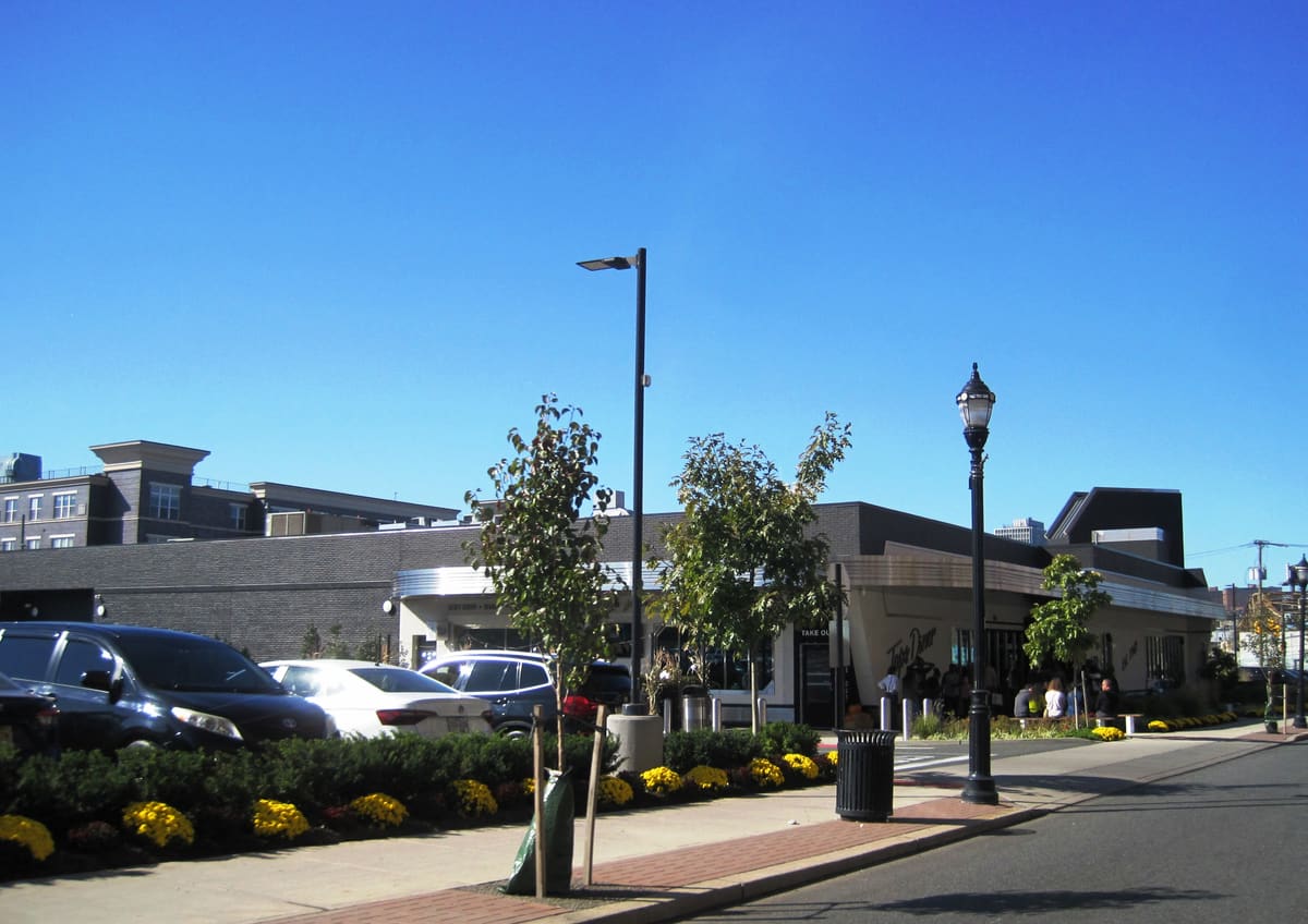 Tops Diner on Passaic Avenue, East Newark, New Jersey