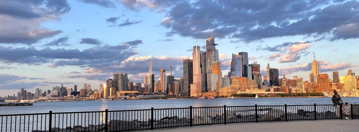 The Hudson River Waterfront Walkway at Jersey City with the Manhattan skyline across the river